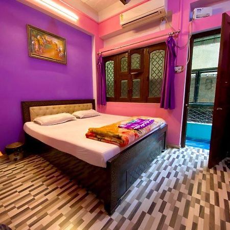 Marigold Guest House Varanasi Bagian luar foto